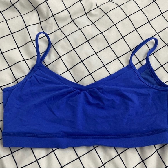 Lululemon Blue sports bra - Picture 1 of 2